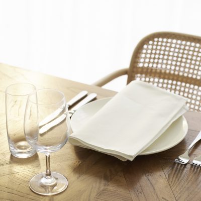Crockery & cutlery