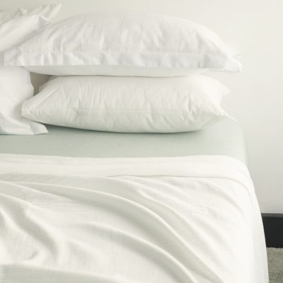 Cotton cellular blanket