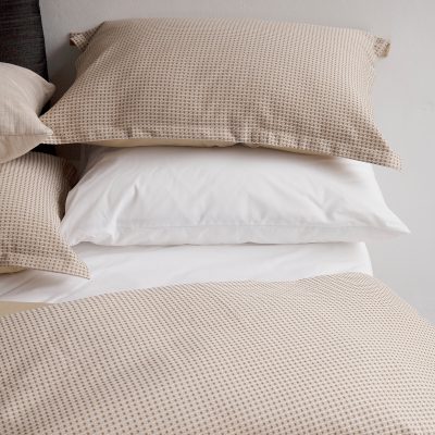 Ascot bedding collection