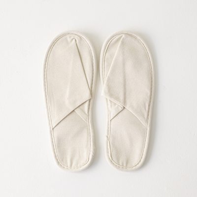 Biodegradable close toe slipper